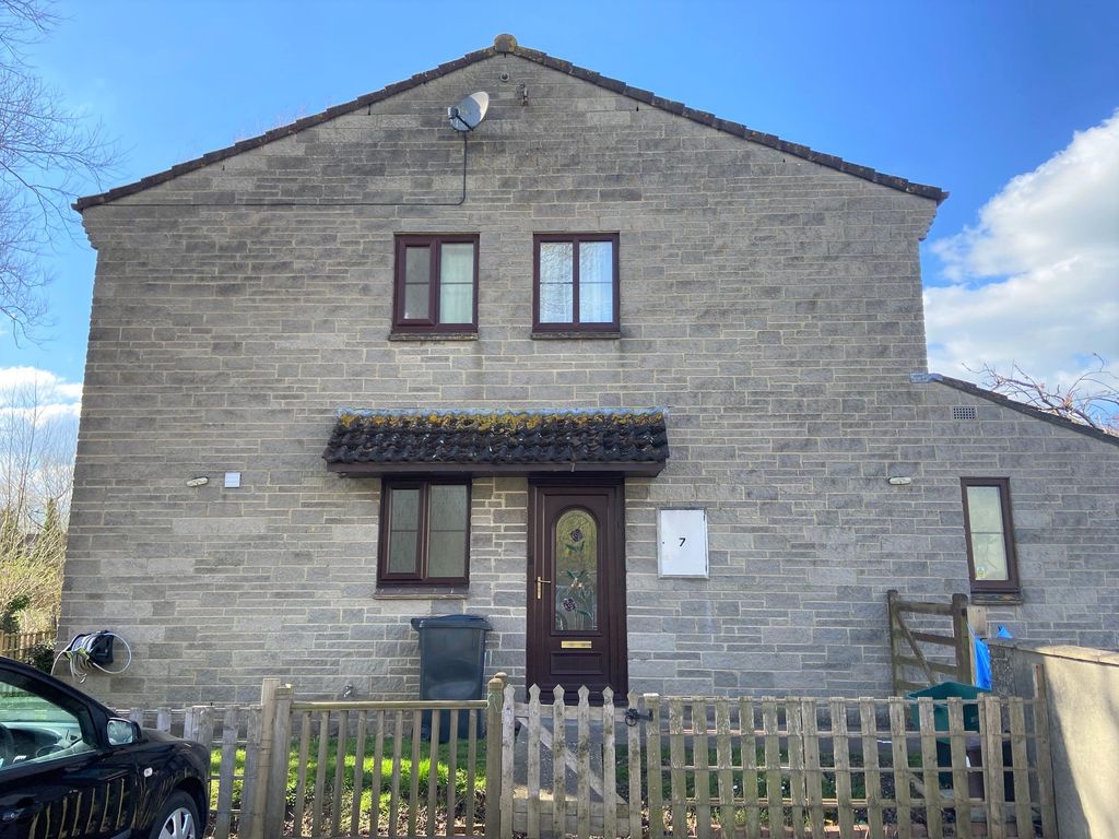 Property photo 1 of 6