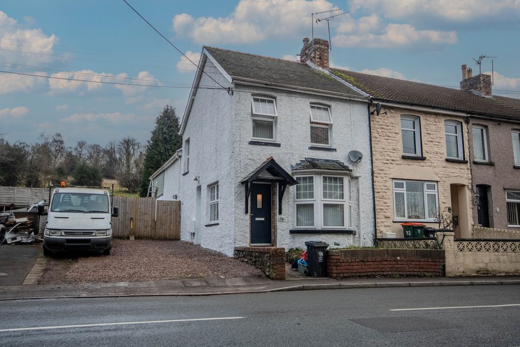 Property photo 1 of 27