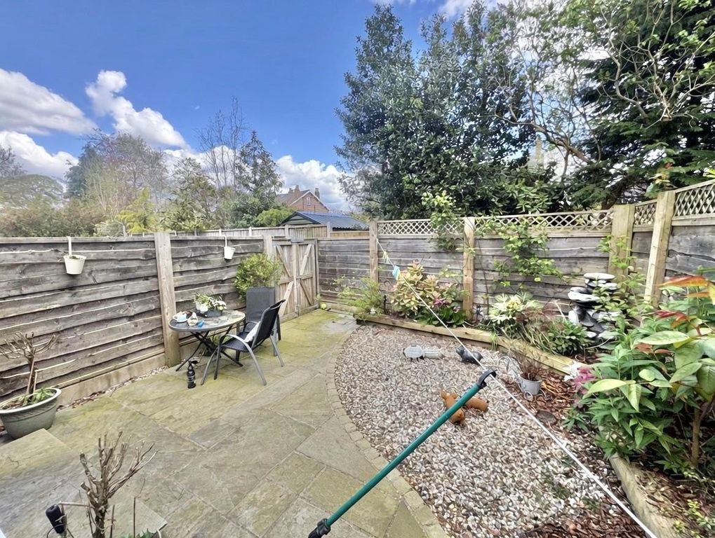 Property photo 2 of 4