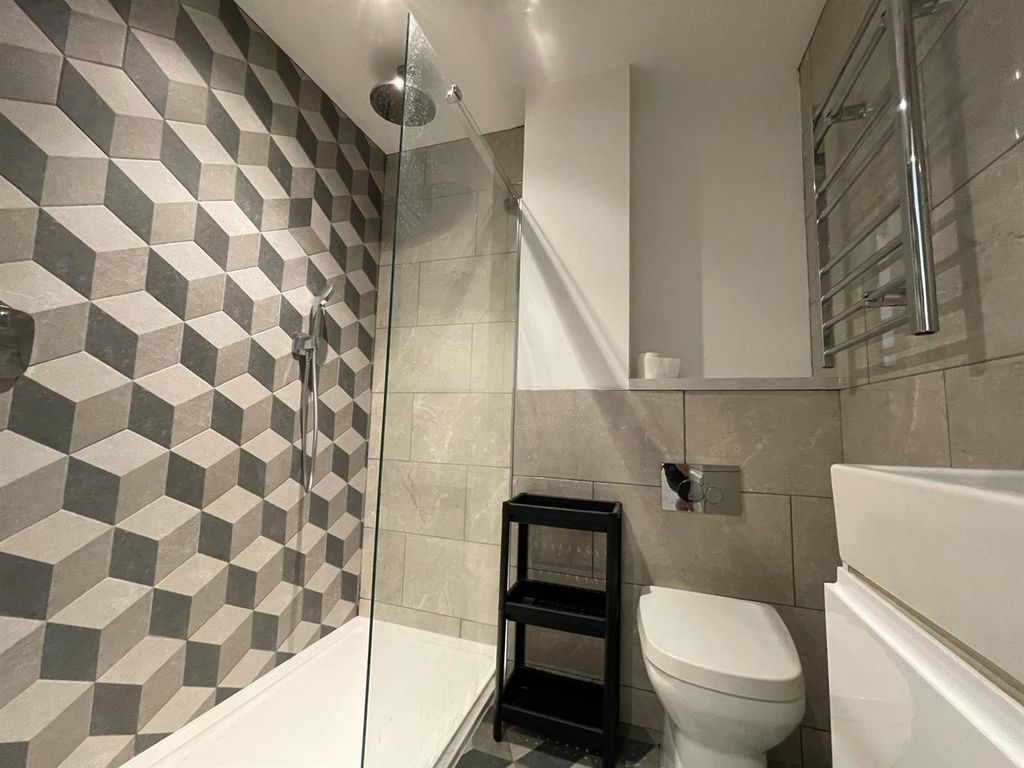 Property photo 2 of 11 Zdje?Cie Whatsapp 2025-07-15 O 12.50.33_B27550d8.J