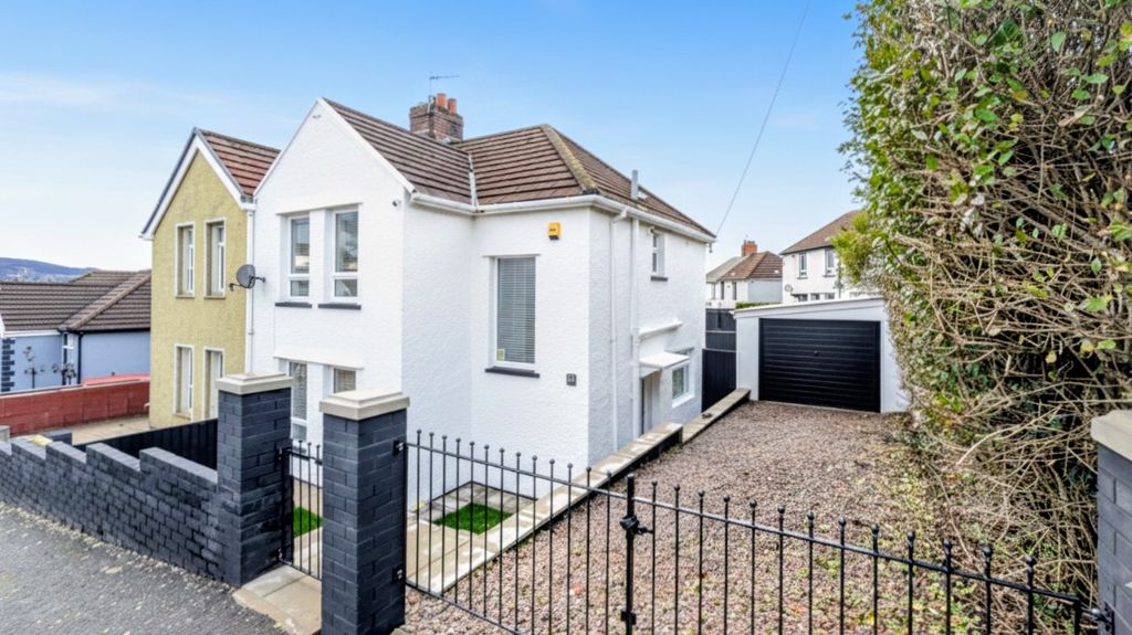 Property photo 1 of 21 1763999522900~2