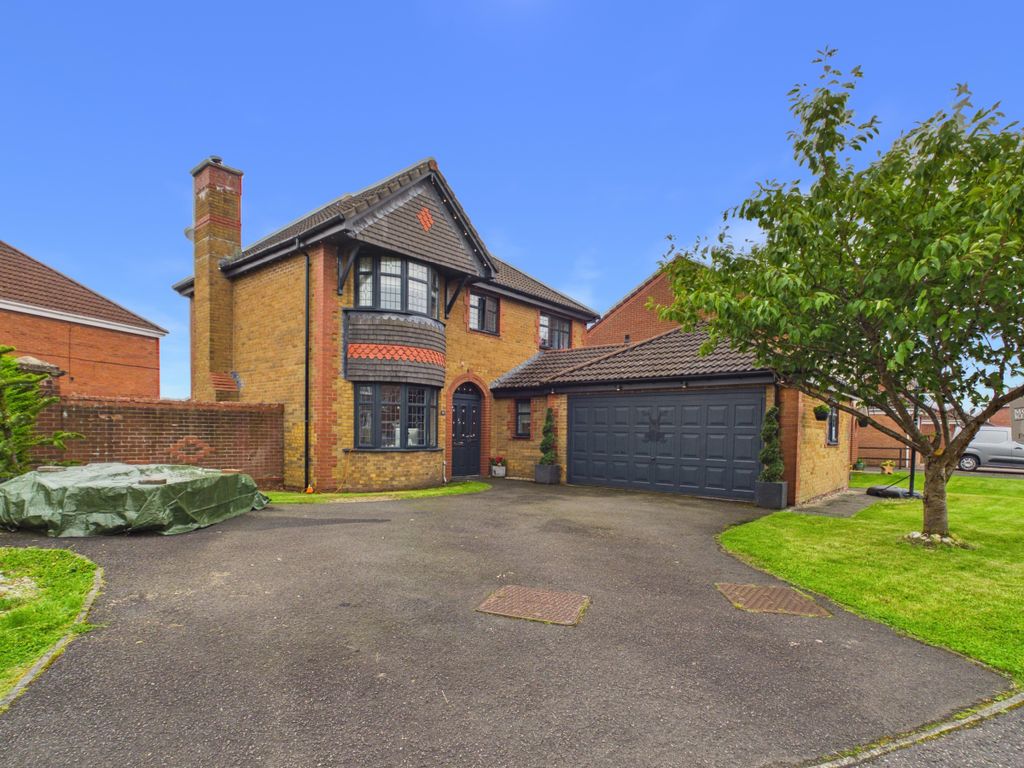 Property photo 1 of 36