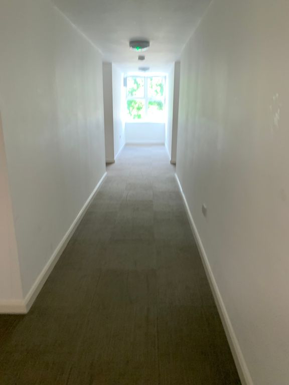 Property photo 1 of 19 Communal Hallway