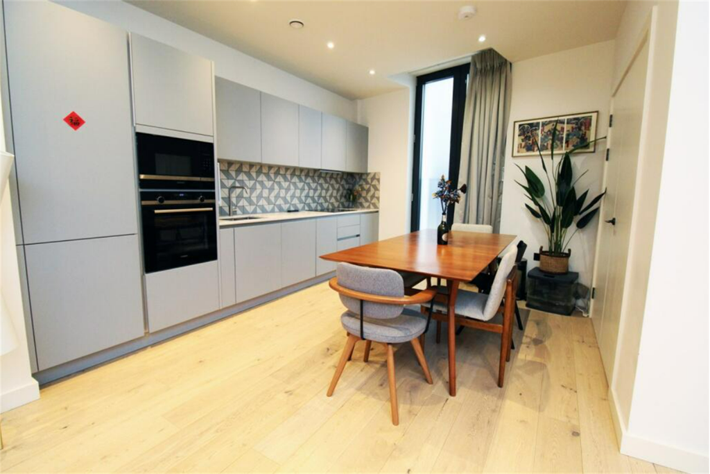 Property photo 3 of 13 Kitchen