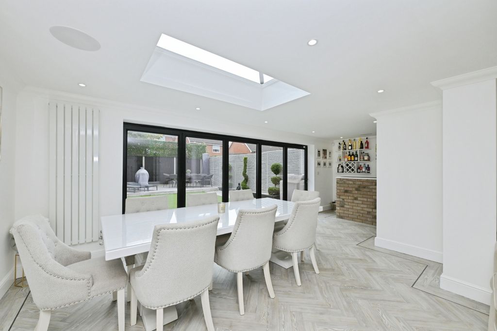 Property photo 2 of 20 Photo #2