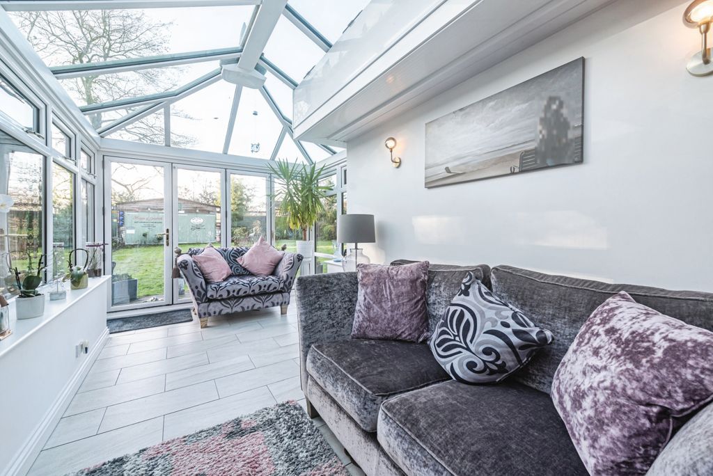 Property photo 3 of 20 Photo #3