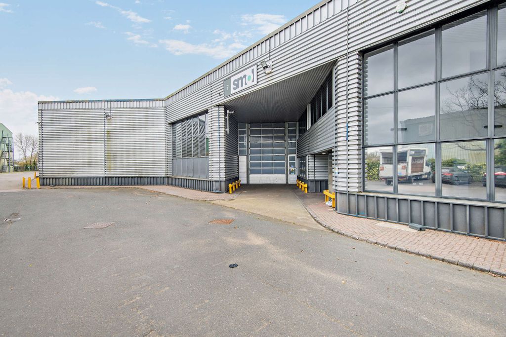 Property photo 1 of 10