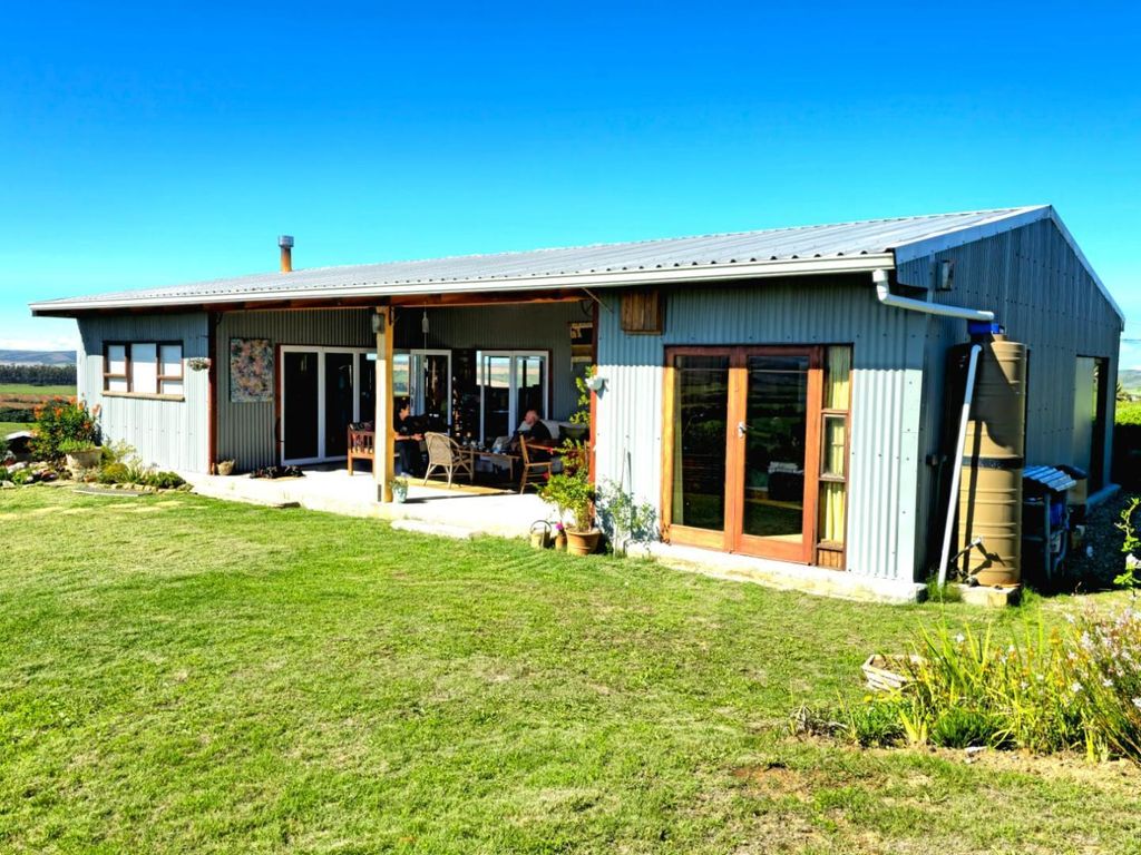 Property photo 3 of 46