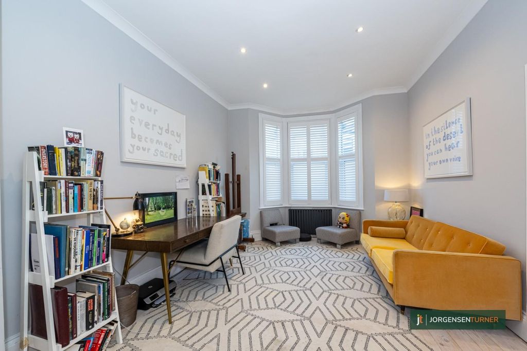 Property photo 1 of 13 Reception Room Photo Two .Jpg