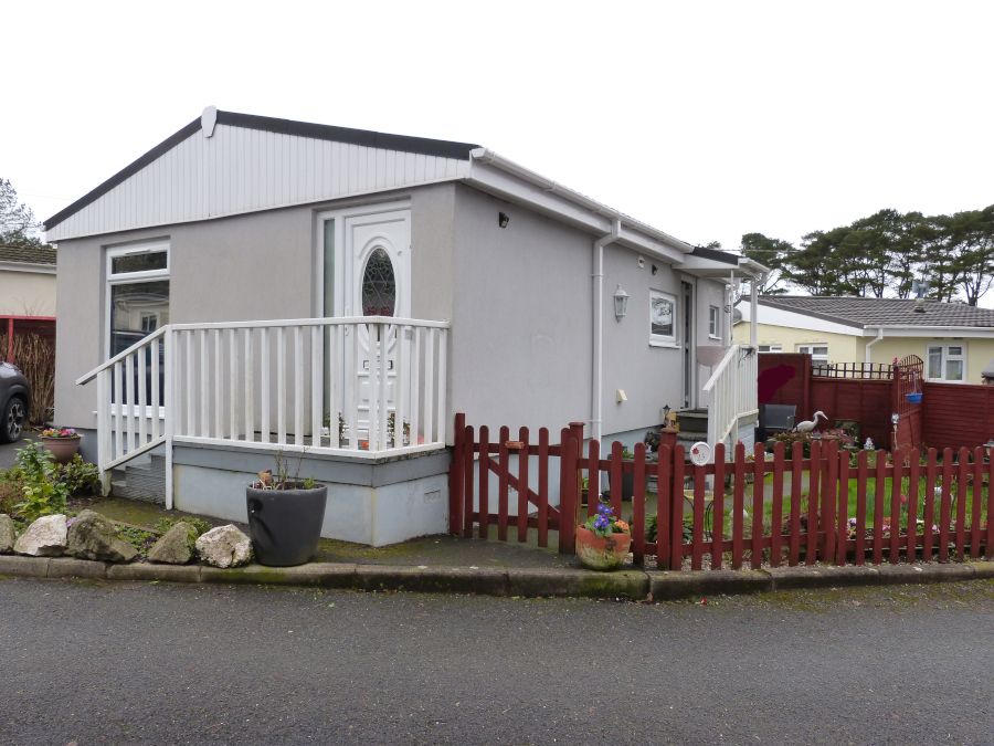 Property photo 1 of 15 The Park Home