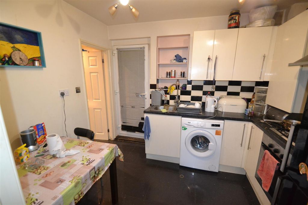 Additional image 4 of 5 bed end terrace house for saleLodge Avenue, Dagenham RM8