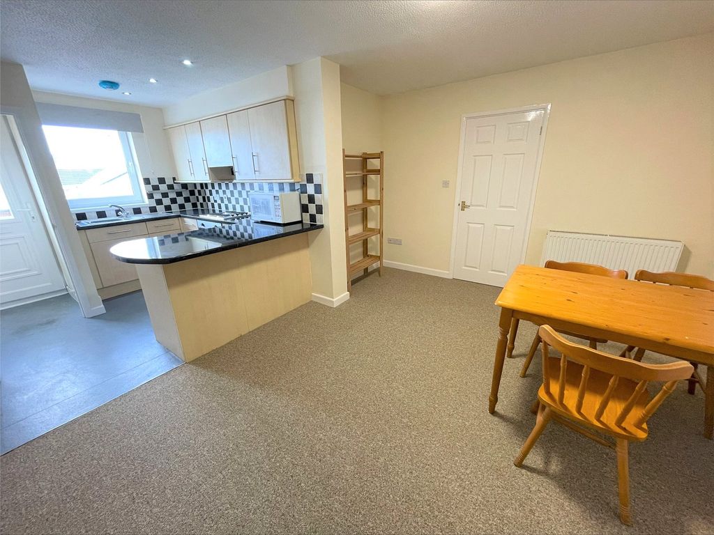Property photo 3 of 9 Picture No. 08