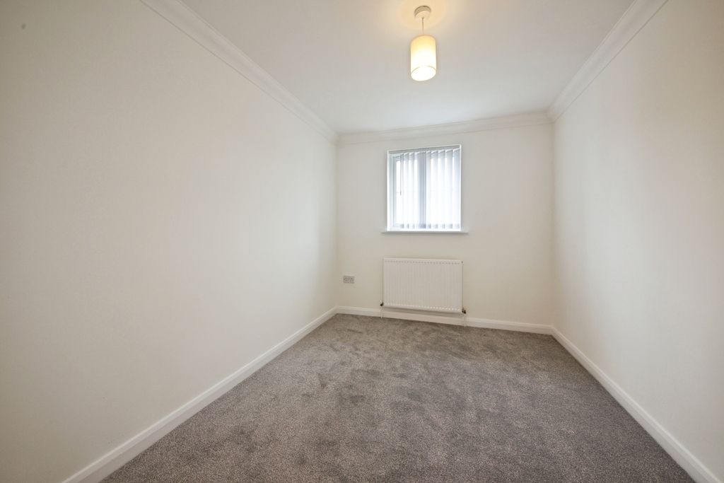 Property photo 2 of 15 Photo