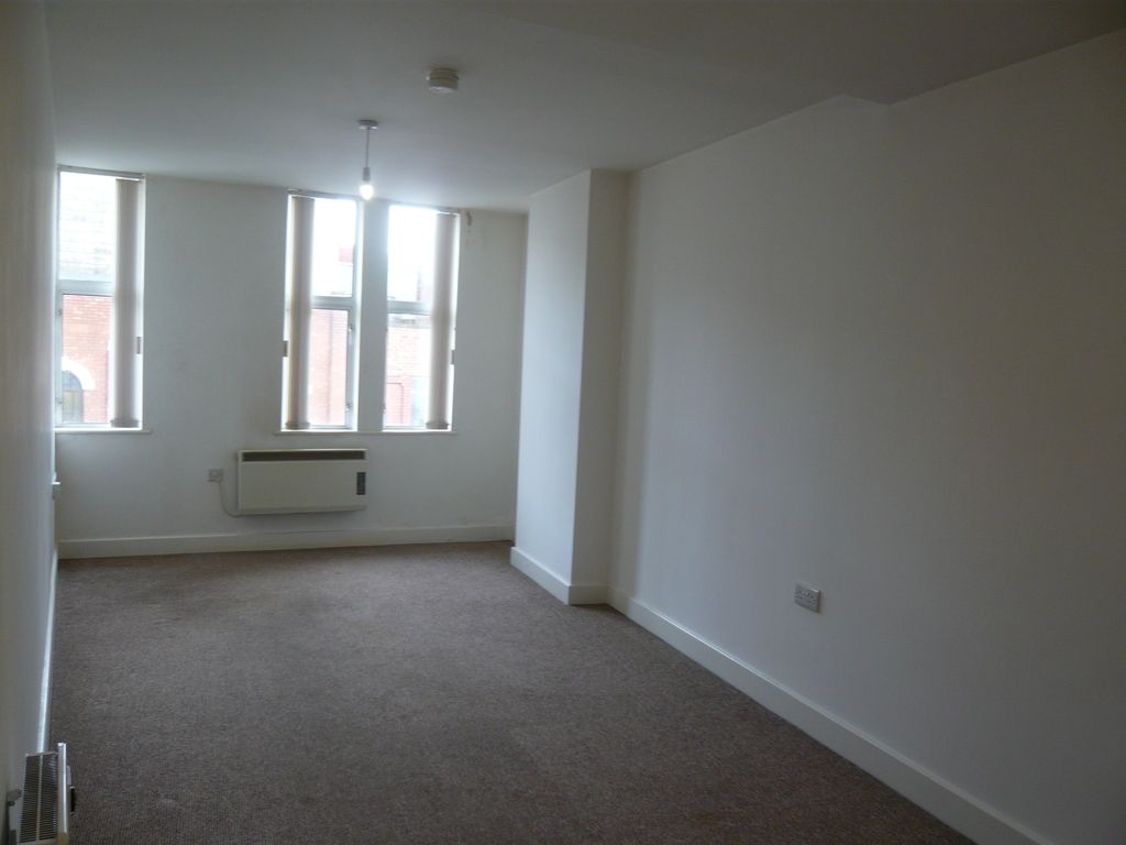 Property photo 3 of 4