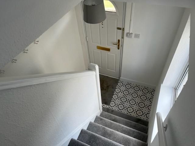 Property photo 3 of 8 Entrance.Jpg