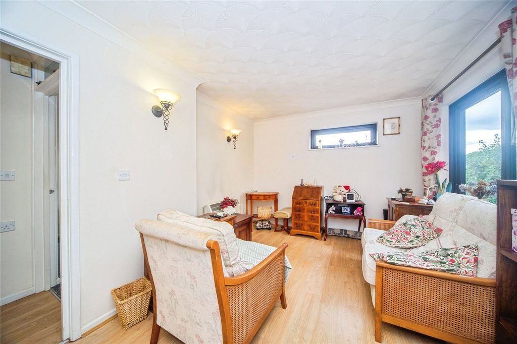 Property photo 2 of 11 Picture No. 10