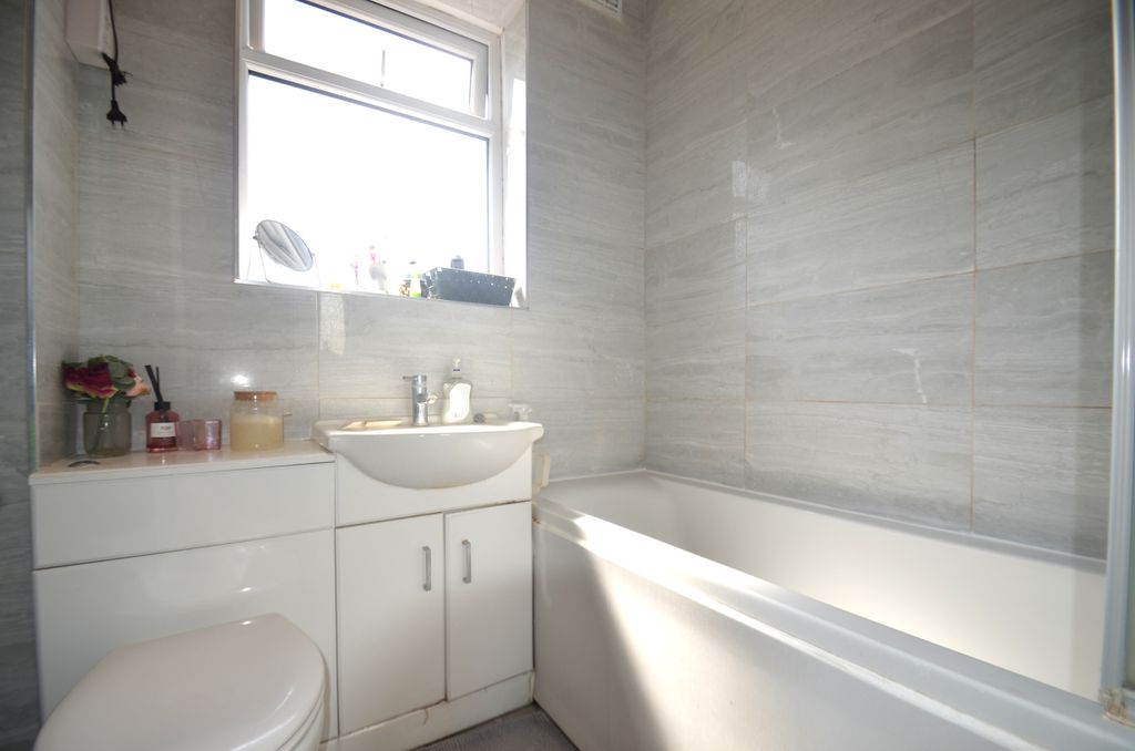 Property photo 3 of 4 Dsc_0053