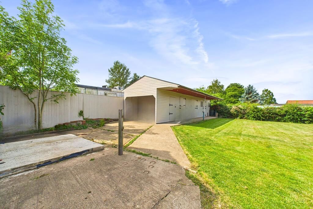 Property photo 3 of 30