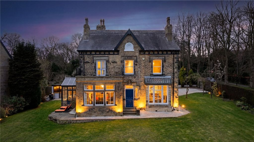 Property photo 1 of 24 External