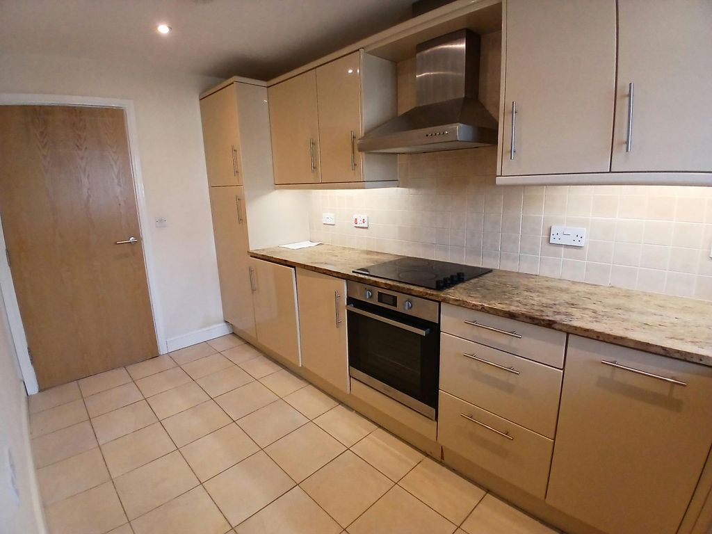 Property photo 2 of 8 5423.Jpg