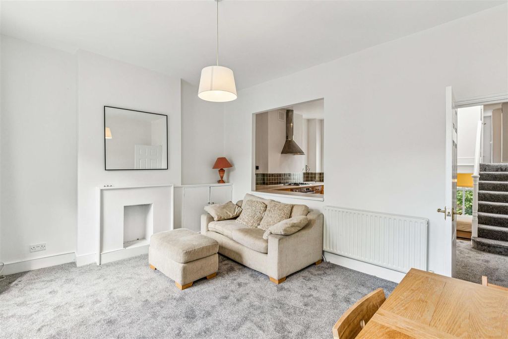 Property photo 2 of 10 3.Jpg