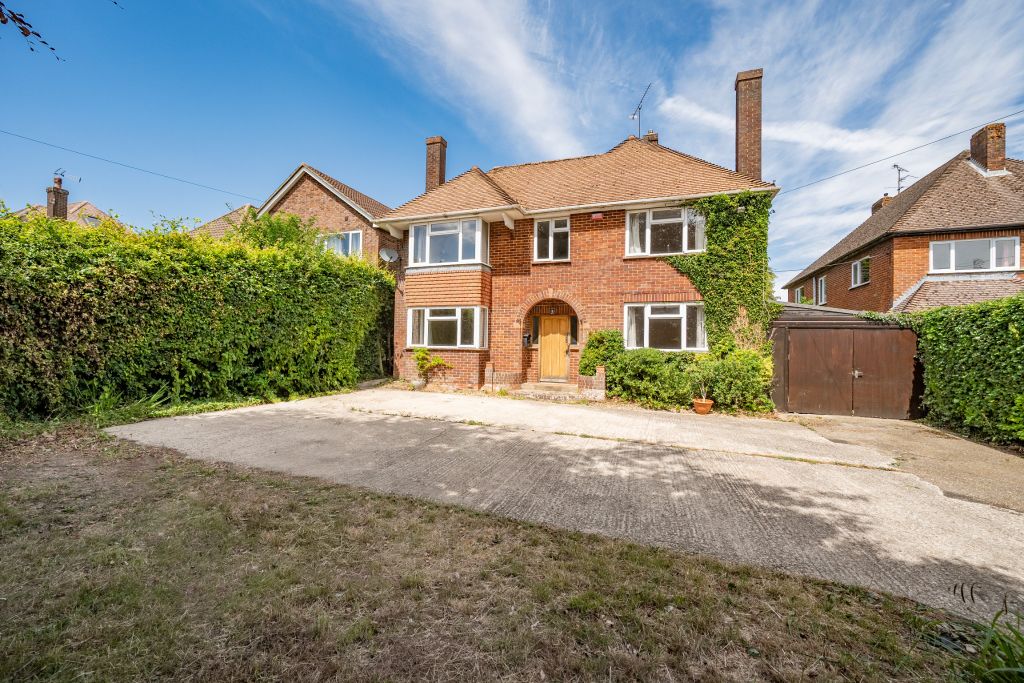 Property photo 1 of 25