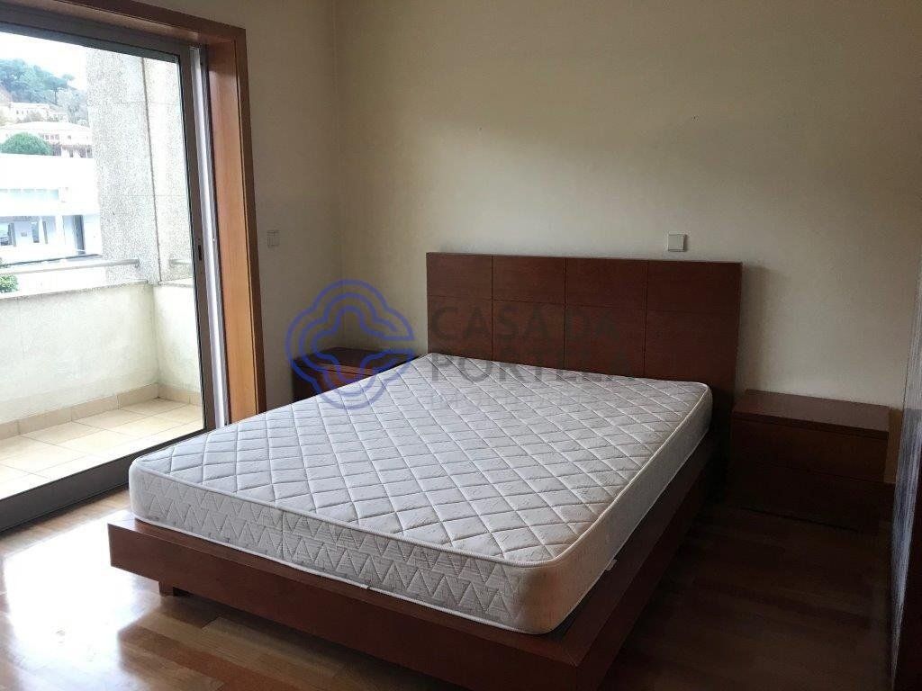 Property photo 2 of 31