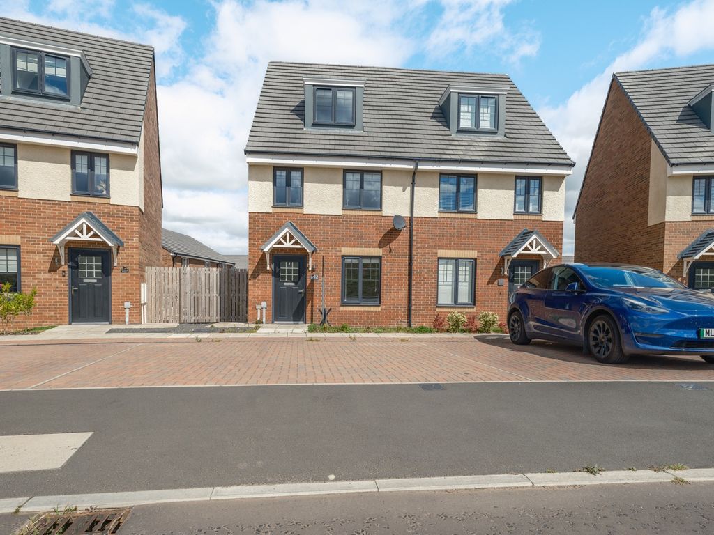 Property photo 1 of 32 5358171