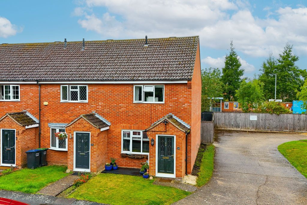 Property photo 1 of 12