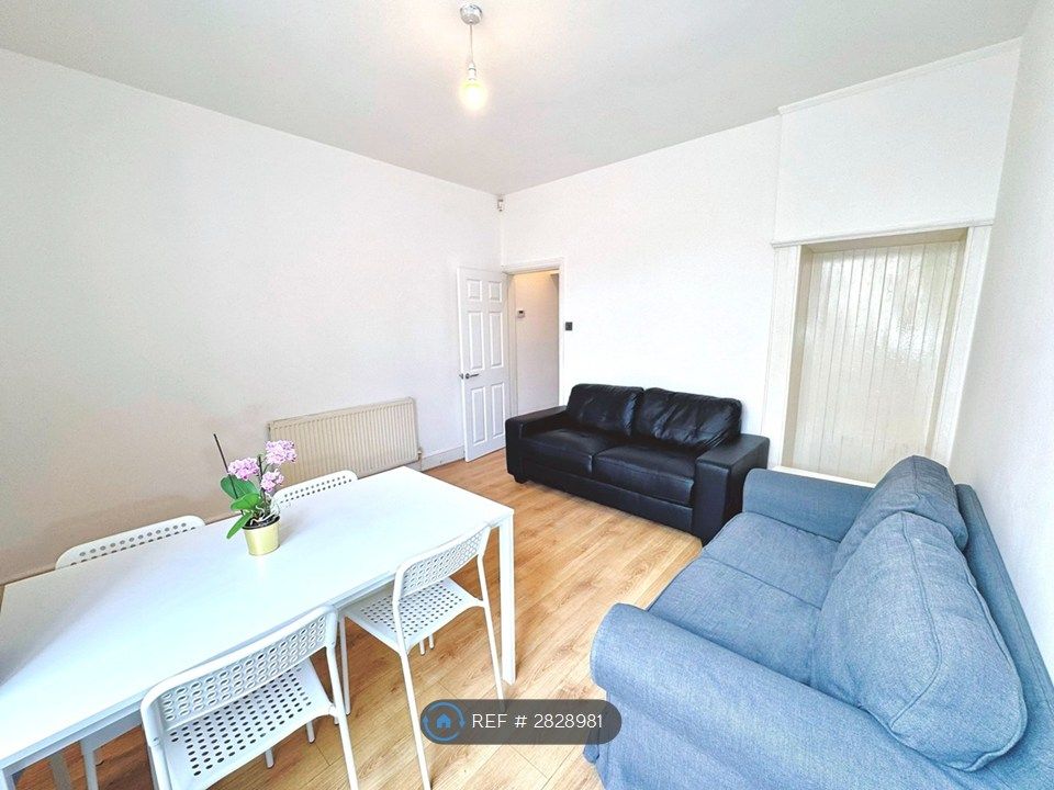 Property photo 3 of 17 Living-Dining Room