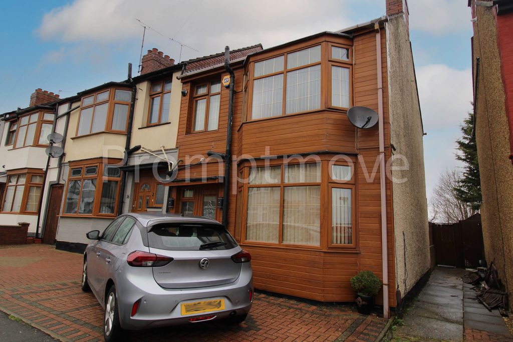 Property photo 2 of 11 Na