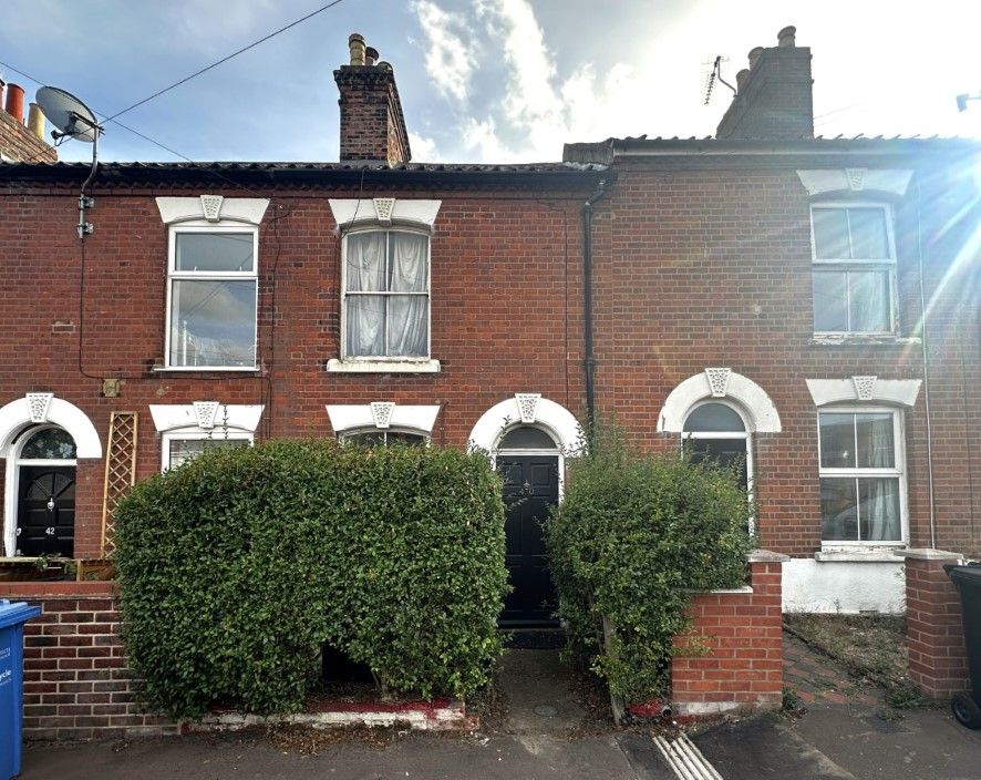 Property photo 1 of 1