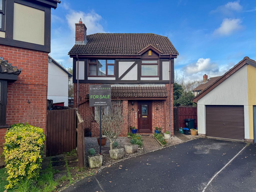 Property photo 1 of 20