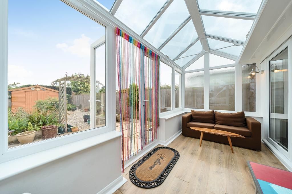 Property photo 3 of 21 Conservatory