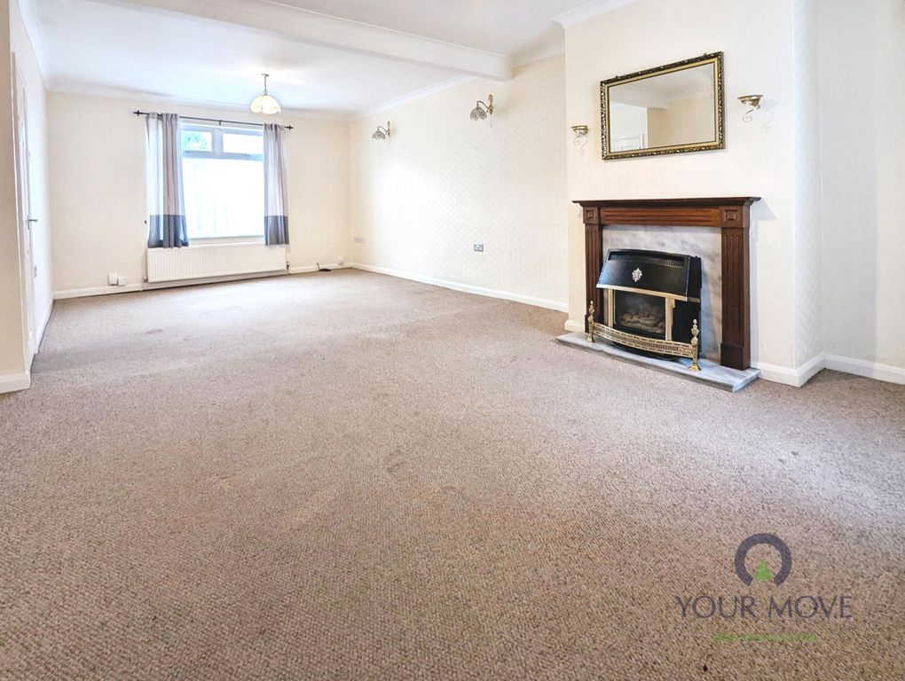 Property photo 3 of 17 Lounge Dining Room