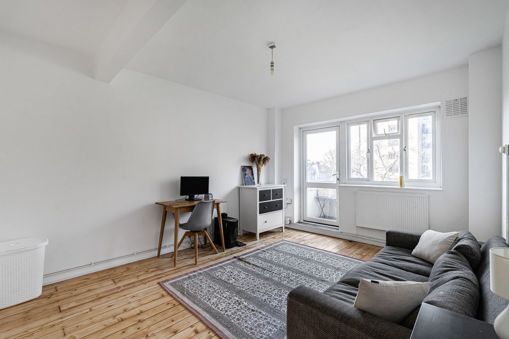 Property photo 2 of 14 Reception Room