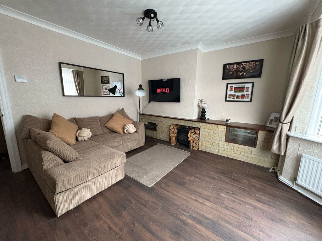 Property photo 2 of 16