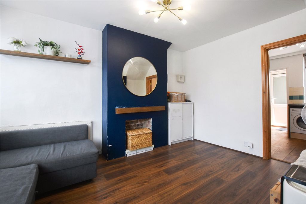 Property photo 3 of 12 Living Room