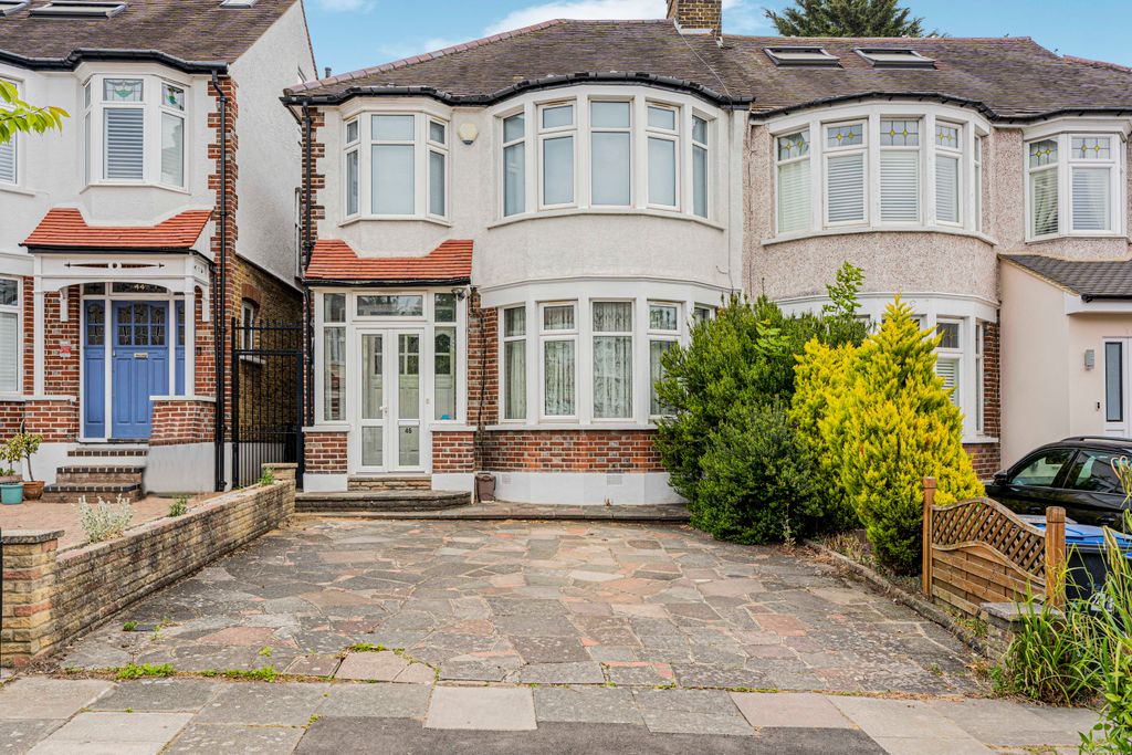 Property photo 1 of 24