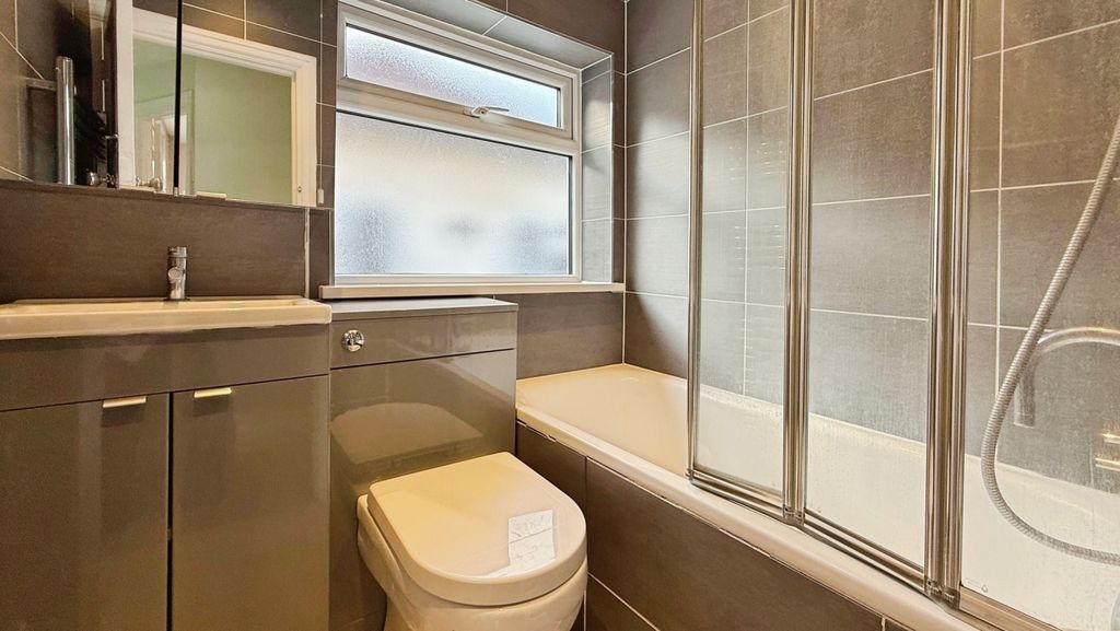 Property photo 2 of 6 11Aecc58-Img_8154