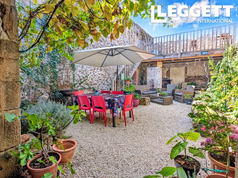 Property photo 1 of 10