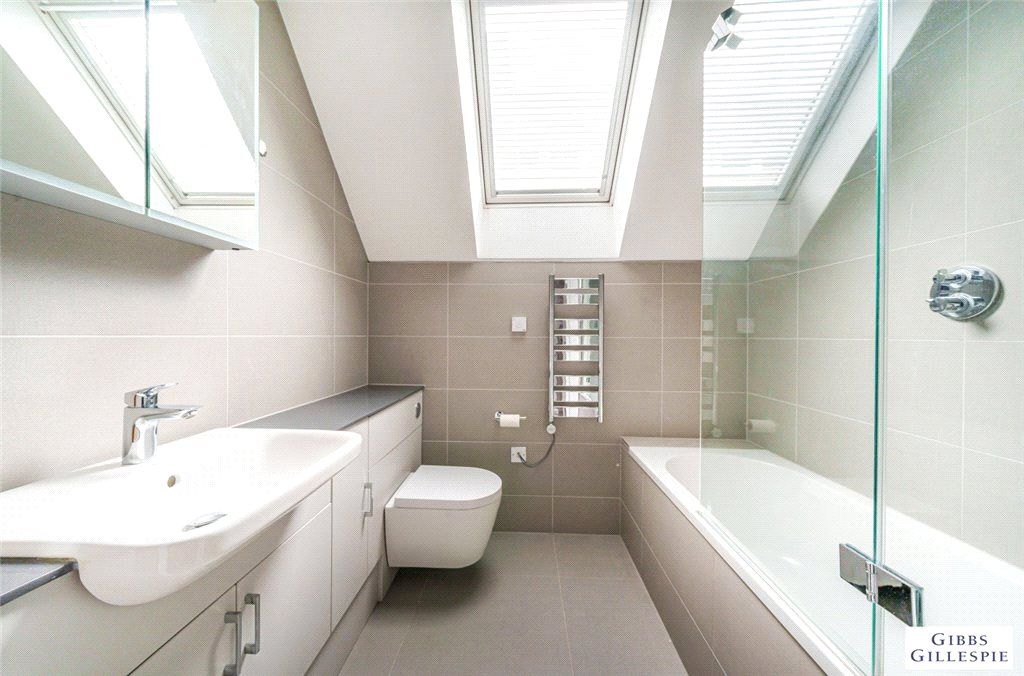 Property photo 1 of 21 Picture No. 02