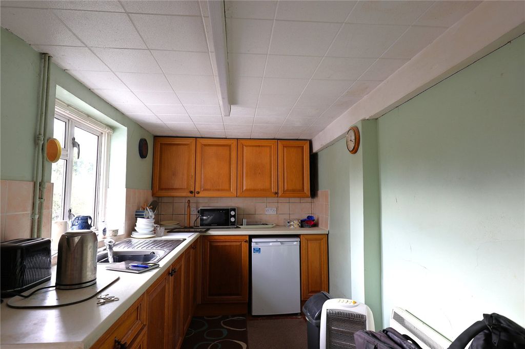 Property photo 3 of 18 Picture No. 09