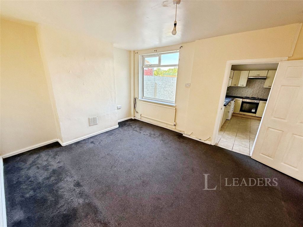 Property photo 3 of 9 Picture No. 02