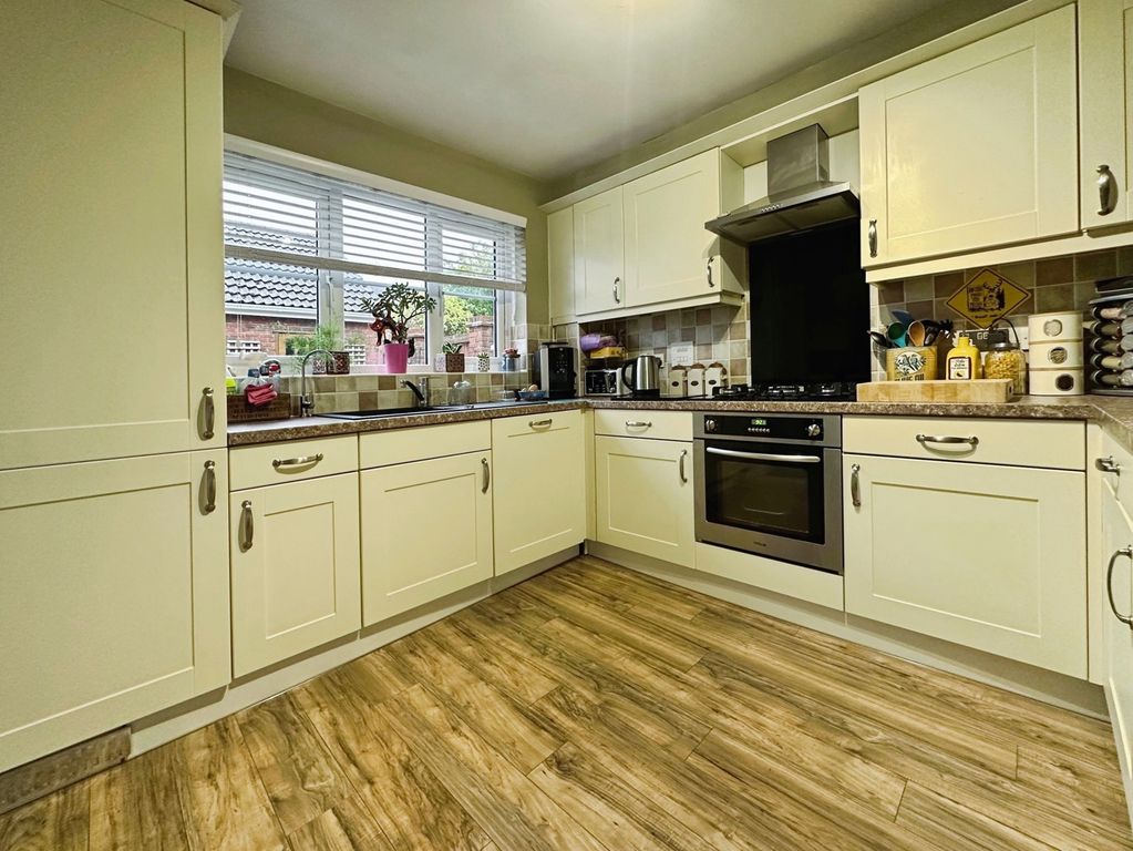 Property photo 2 of 13 Pbox-Img.Jpg
