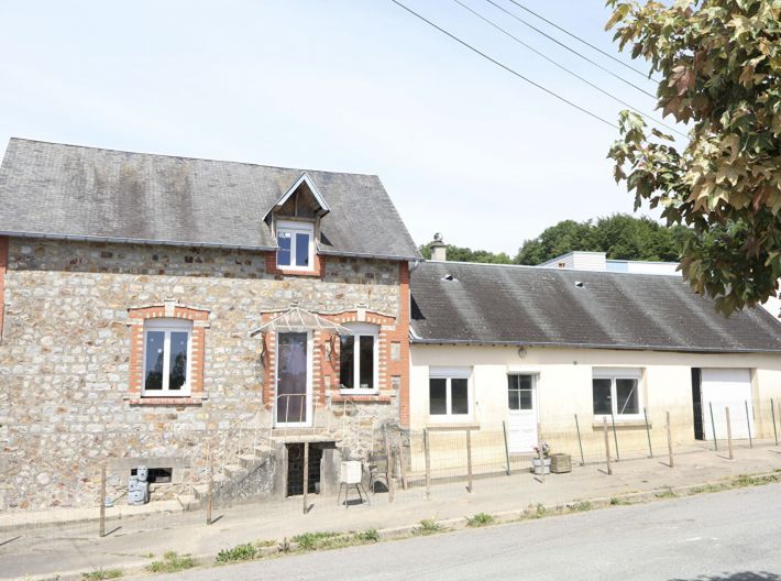 Property photo 1 of 9