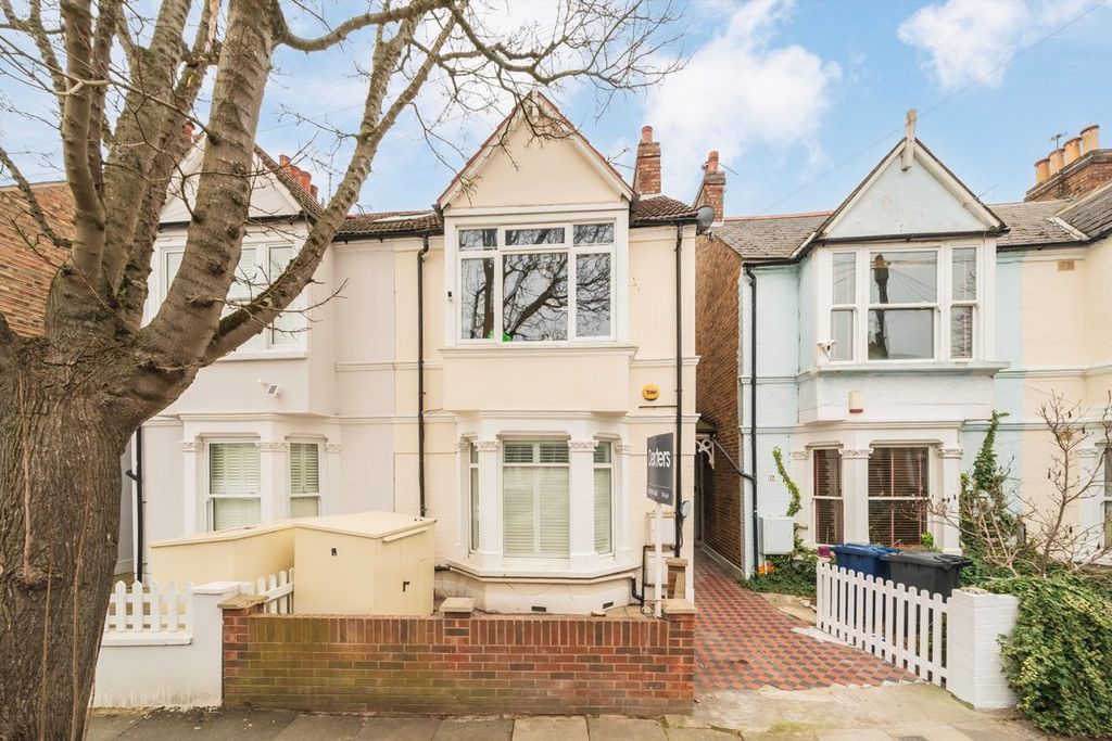 Property photo 1 of 6