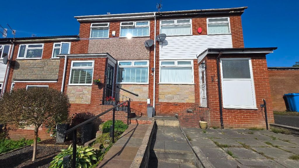 Property photo 1 of 16