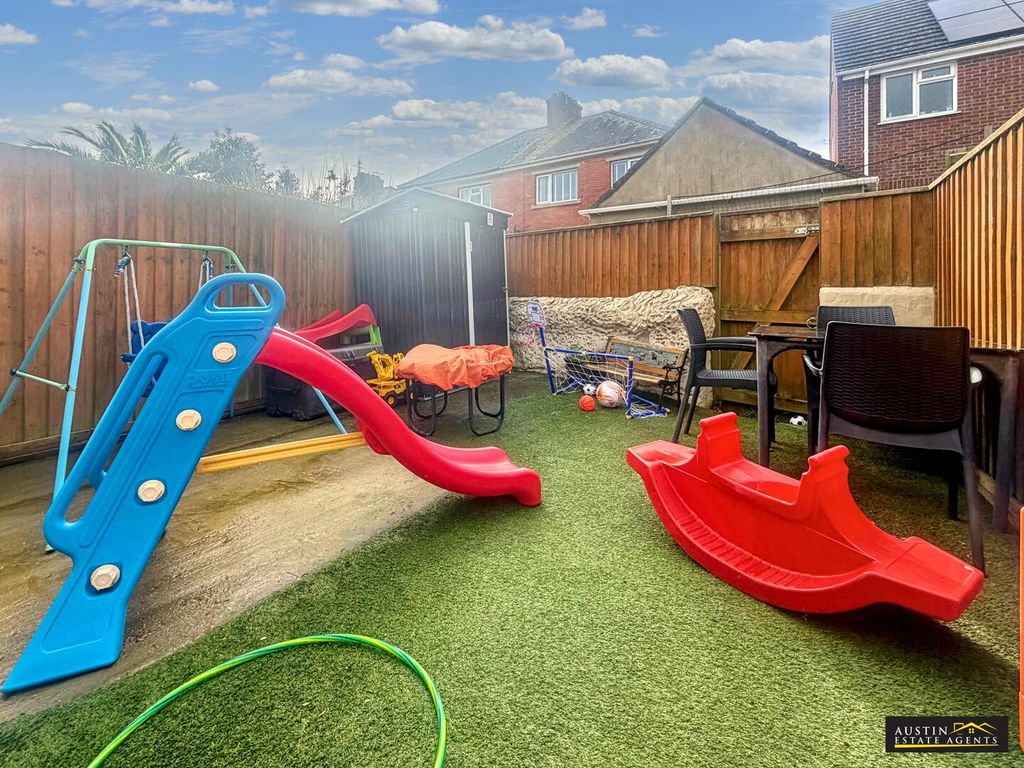 Property photo 3 of 13 Rear Garden