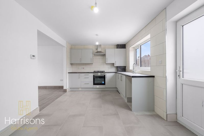 Property photo 3 of 23 Photo 2